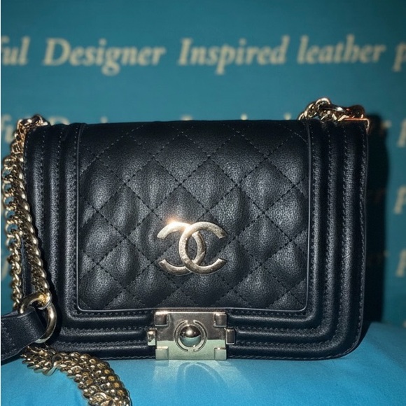 Source Unknown Handbags - Designer Indpired Black Quilted Leather Shoulder Bag